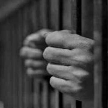 1 г. затвор за сериен крадец, обрал десетки къщи и храм в Дупница