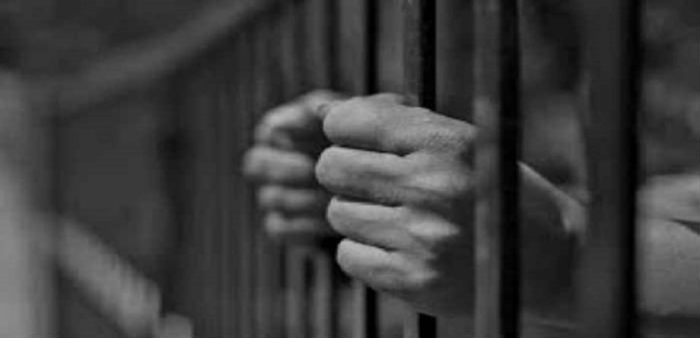 1 г. затвор за сериен крадец, обрал десетки къщи и храм в Дупница