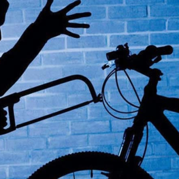 Спипаха крадци на велосипед и мобилен телефон в Кюстендил