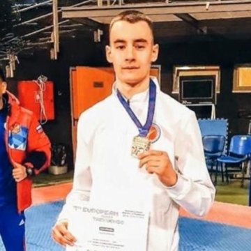 Дупничанин спечели бронзов медал на Европейското клубно първенство по таекуондо