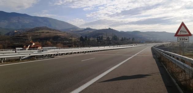 Пускат движението по моста на магистралата при Дупница, АПИ си търси парите за ремонт