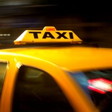 Цената на таксиметровия превоз в Дупница се запазва