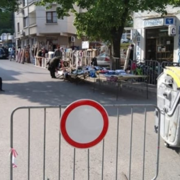 Блокираха три улици в Дупница заради панаира на Умни петък