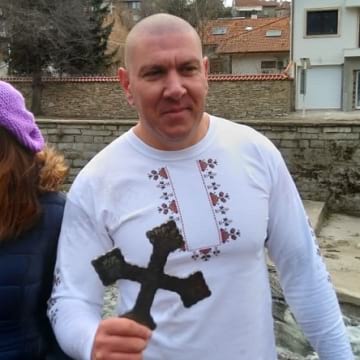 Георги Димитров спаси богоявленския кръст в Дупница (+АУДИО)